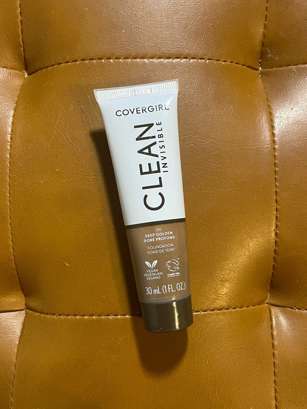 COVERGIRL Clean Invisible Foundation Deep Golden